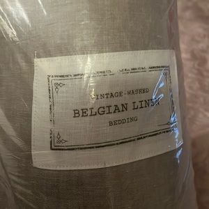 NWT- Restoration Hardware vintage Belgian Linen California king duvet cover
